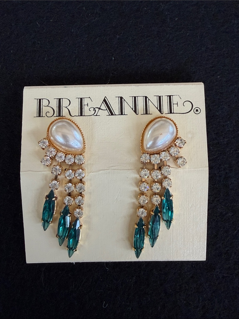 NOS Breanne Gold-Tone Pearl and Teal Crystal Drop Earrings